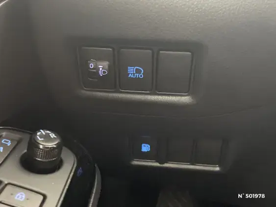 TOYOTA C-HR - voiture d'occasion - Photo 29