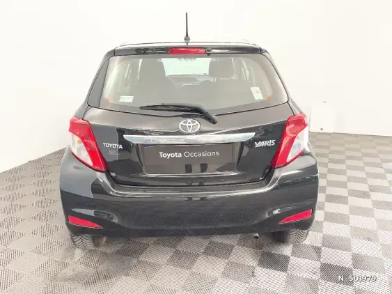TOYOTA YARIS III - voiture d'occasion - Photo 6