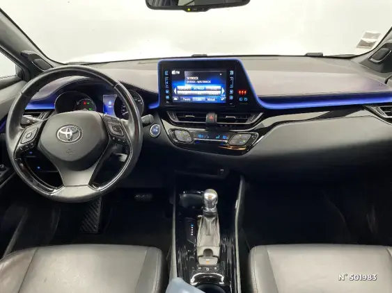 TOYOTA C-HR - voiture d'occasion - Photo 9