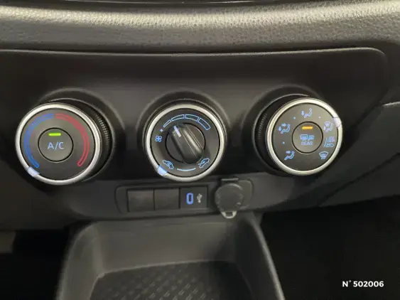 TOYOTA AYGO X - voiture d'occasion - Photo 15