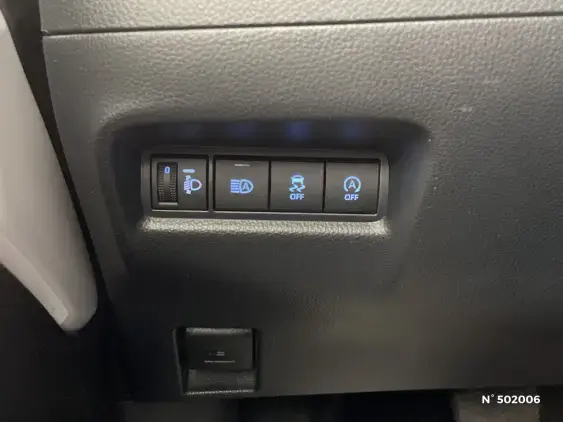 TOYOTA AYGO X - voiture d'occasion - Photo 30