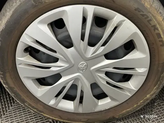 TOYOTA AYGO X - voiture d'occasion - Photo 8