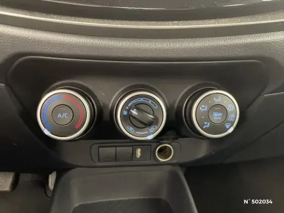 TOYOTA AYGO X - voiture d'occasion - Photo 15