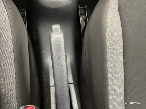 TOYOTA AYGO X - voiture d'occasion - Photo 25