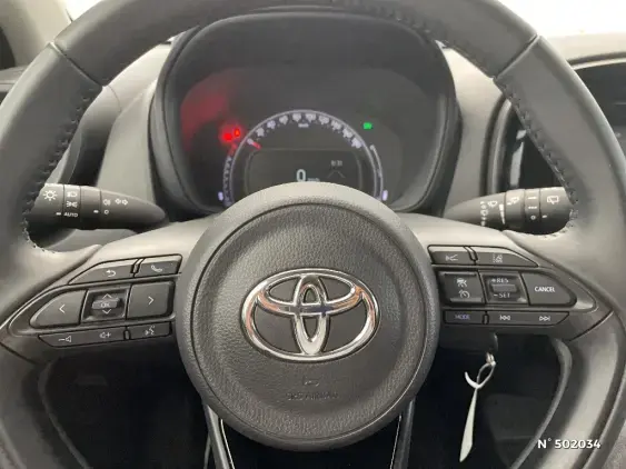 TOYOTA AYGO X - voiture d'occasion - Photo 28