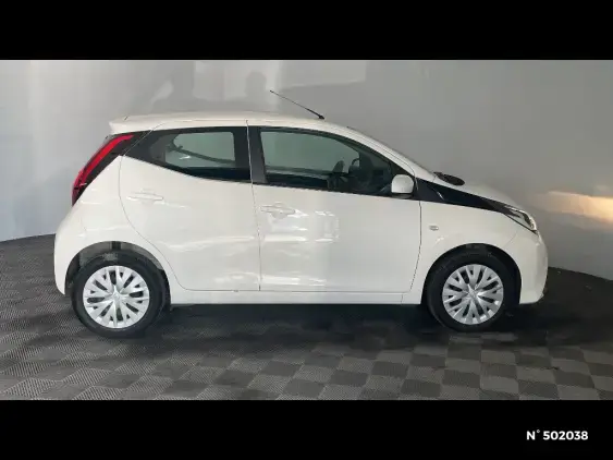 TOYOTA AYGO II - voiture d'occasion - Photo 5