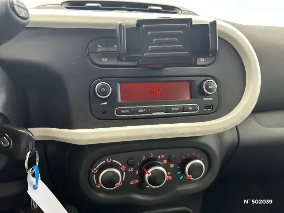 RENAULT TWINGO III - voiture d'occasion - Photo 13