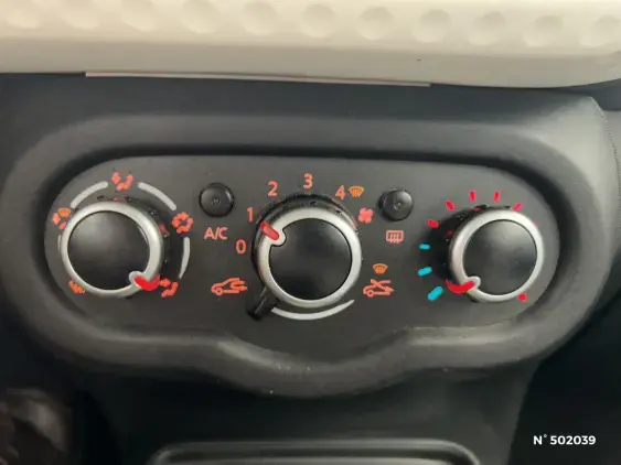 RENAULT TWINGO III - voiture d'occasion - Photo 15