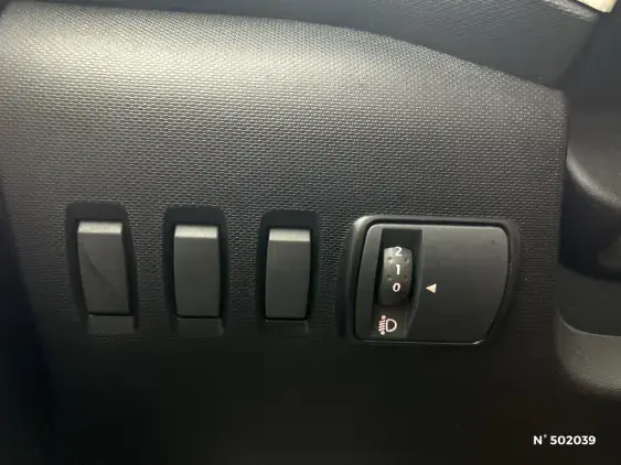 RENAULT TWINGO III - voiture d'occasion - Photo 29