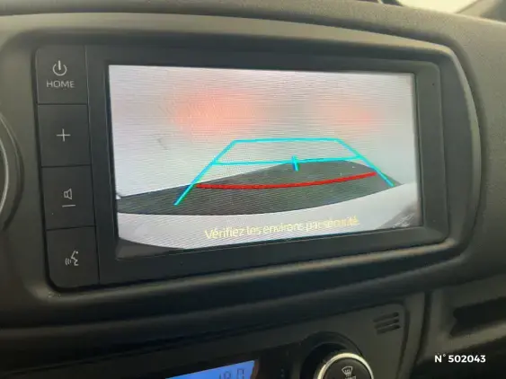 TOYOTA YARIS III - voiture d'occasion - Photo 14