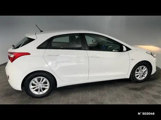 HYUNDAI i30 II - voiture d'occasion - Photo 5