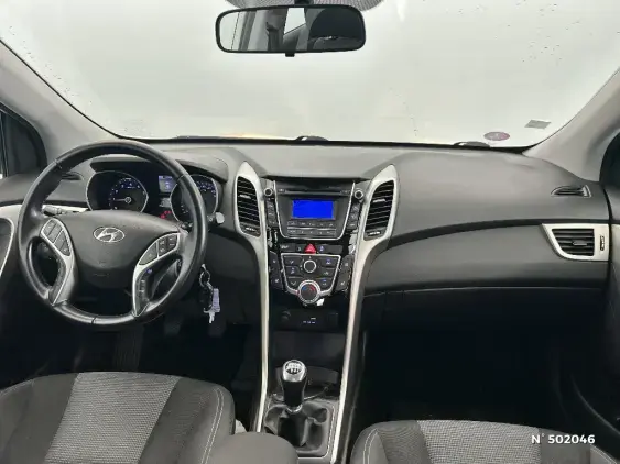 HYUNDAI i30 II - voiture d'occasion - Photo 9