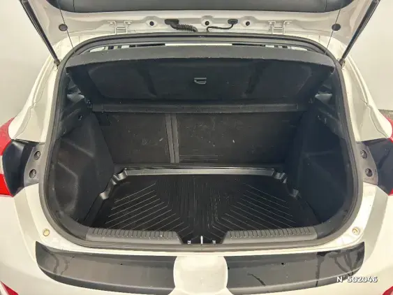 HYUNDAI i30 II - voiture d'occasion - Photo 7