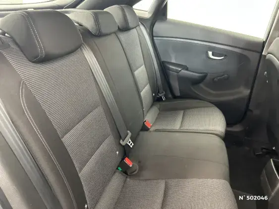 HYUNDAI i30 II - voiture d'occasion - Photo 11