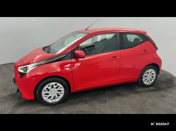 TOYOTA AYGO II - voiture d'occasion - Photo 2