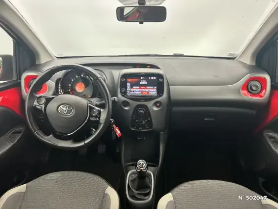 TOYOTA AYGO II - voiture d'occasion - Photo 9
