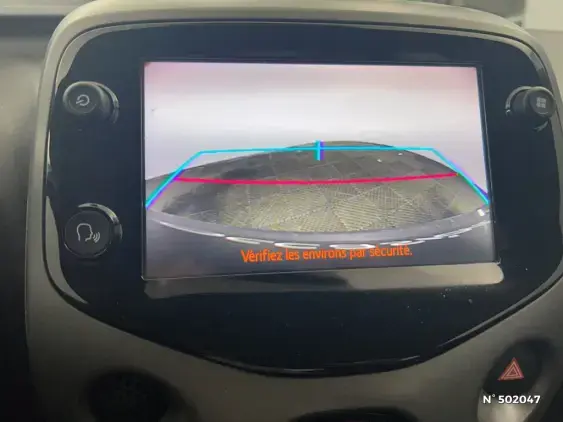 TOYOTA AYGO II - voiture d'occasion - Photo 14