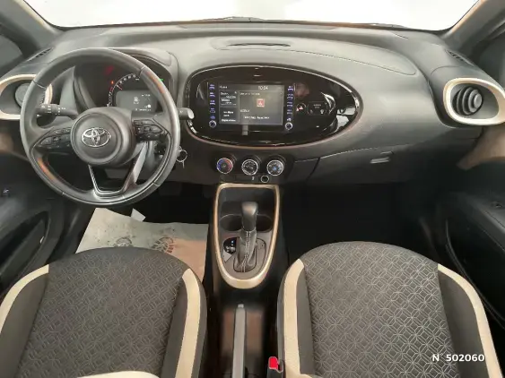 TOYOTA AYGO X - voiture d'occasion - Photo 9