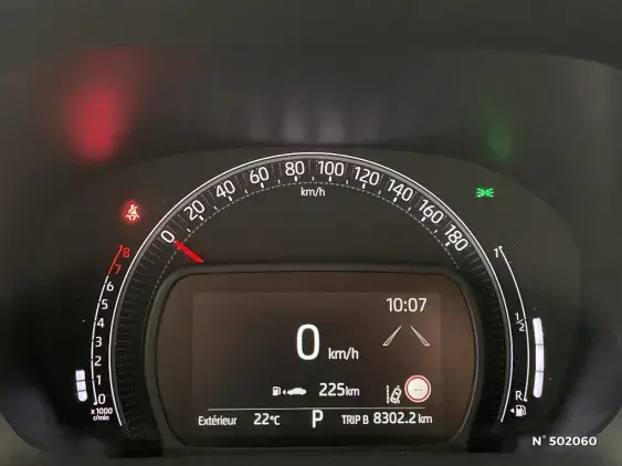 TOYOTA AYGO X - voiture d'occasion - Photo 12