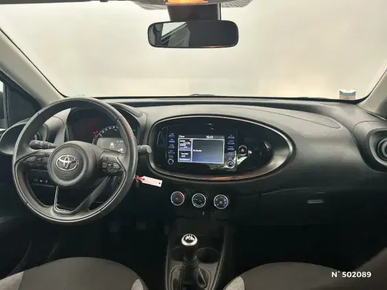 TOYOTA AYGO X - voiture d'occasion - Photo 9