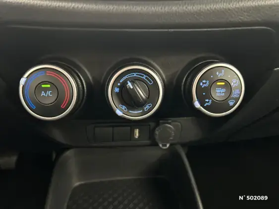 TOYOTA AYGO X - voiture d'occasion - Photo 15