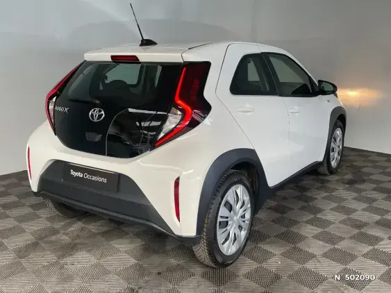 TOYOTA AYGO X - voiture d'occasion - Photo 4