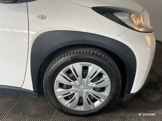 TOYOTA AYGO X - voiture d'occasion - Photo 8