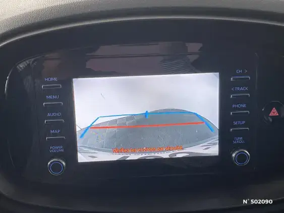 TOYOTA AYGO X - voiture d'occasion - Photo 14