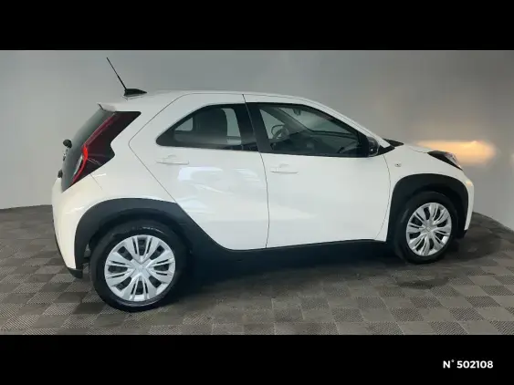 TOYOTA AYGO X - voiture d'occasion - Photo 5