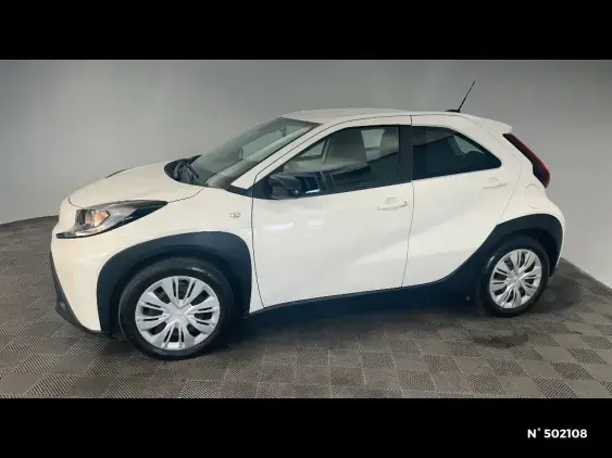 TOYOTA AYGO X - voiture d'occasion - Photo 2