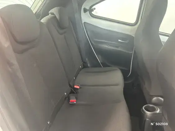 TOYOTA AYGO X - voiture d'occasion - Photo 11