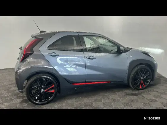 TOYOTA AYGO X - voiture d'occasion - Photo 5