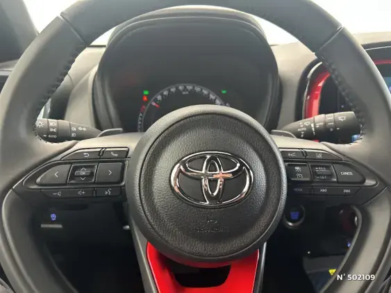 TOYOTA AYGO X - voiture d'occasion - Photo 29