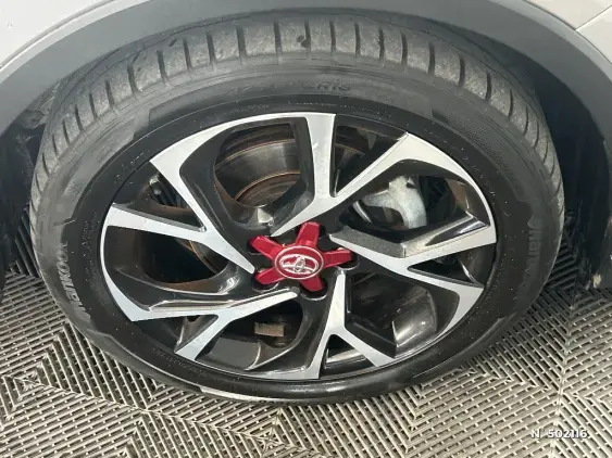 TOYOTA C-HR - voiture d'occasion - Photo 8