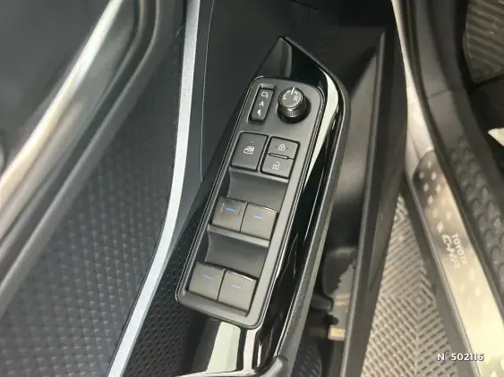 TOYOTA C-HR - voiture d'occasion - Photo 31