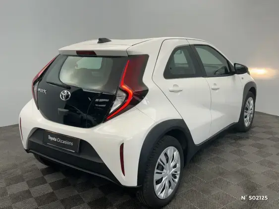 TOYOTA AYGO X - voiture d'occasion - Photo 4