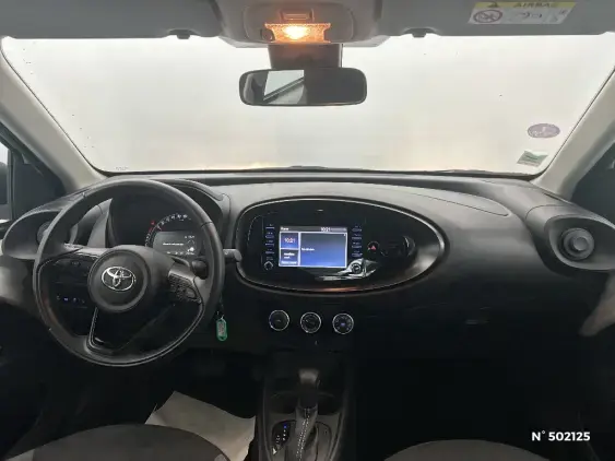TOYOTA AYGO X - voiture d'occasion - Photo 9