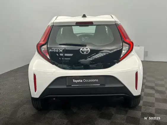 TOYOTA AYGO X - voiture d'occasion - Photo 6
