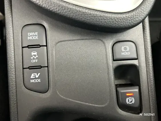 TOYOTA YARIS CROSS I - voiture d'occasion - Photo 26