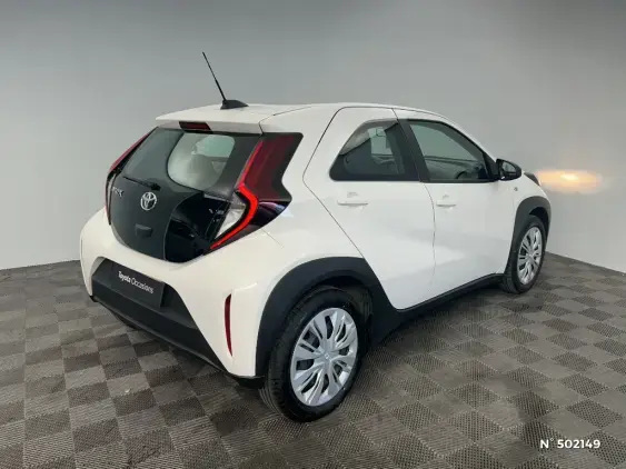 TOYOTA AYGO X - voiture d'occasion - Photo 4