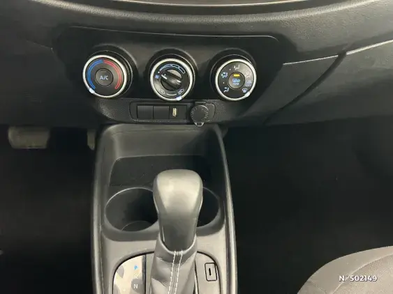 TOYOTA AYGO X - voiture d'occasion - Photo 15