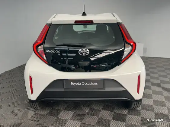 TOYOTA AYGO X - voiture d'occasion - Photo 6