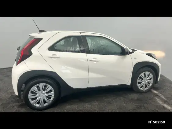 TOYOTA AYGO X - voiture d'occasion - Photo 5