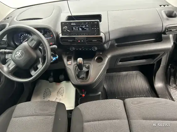TOYOTA PROACE CITY - voiture d'occasion - Photo 9