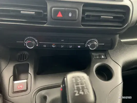 TOYOTA PROACE CITY - voiture d'occasion - Photo 14