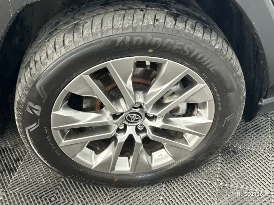 TOYOTA RAV4 V - voiture d'occasion - Photo 8