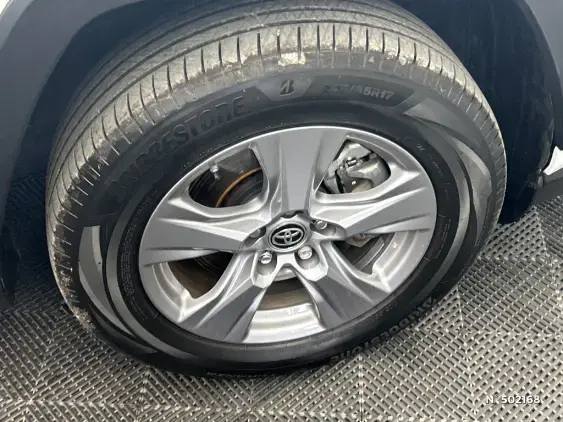 TOYOTA RAV4 V - voiture d'occasion - Photo 8