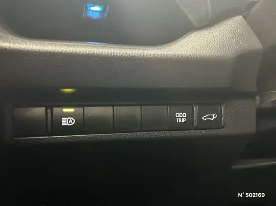 TOYOTA RAV4 V - voiture d'occasion - Photo 28