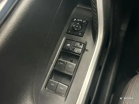 TOYOTA RAV4 V - voiture d'occasion - Photo 29