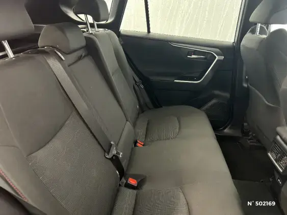 TOYOTA RAV4 V - voiture d'occasion - Photo 11